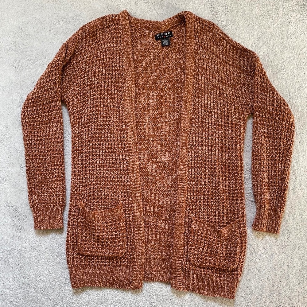 Small Rosewood colored Cardigan with Pockets